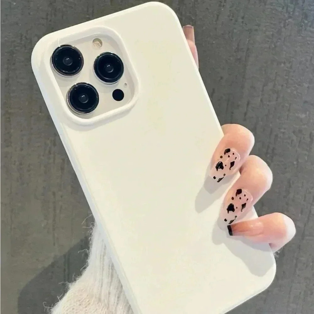 ⚠️Clearance iPhone 15/Pro/Pro Max Solid White Phone Case - Picture 1 of 3